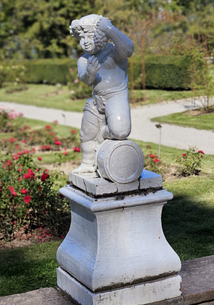 Joseph Wackerle Majolika Gartenfigur