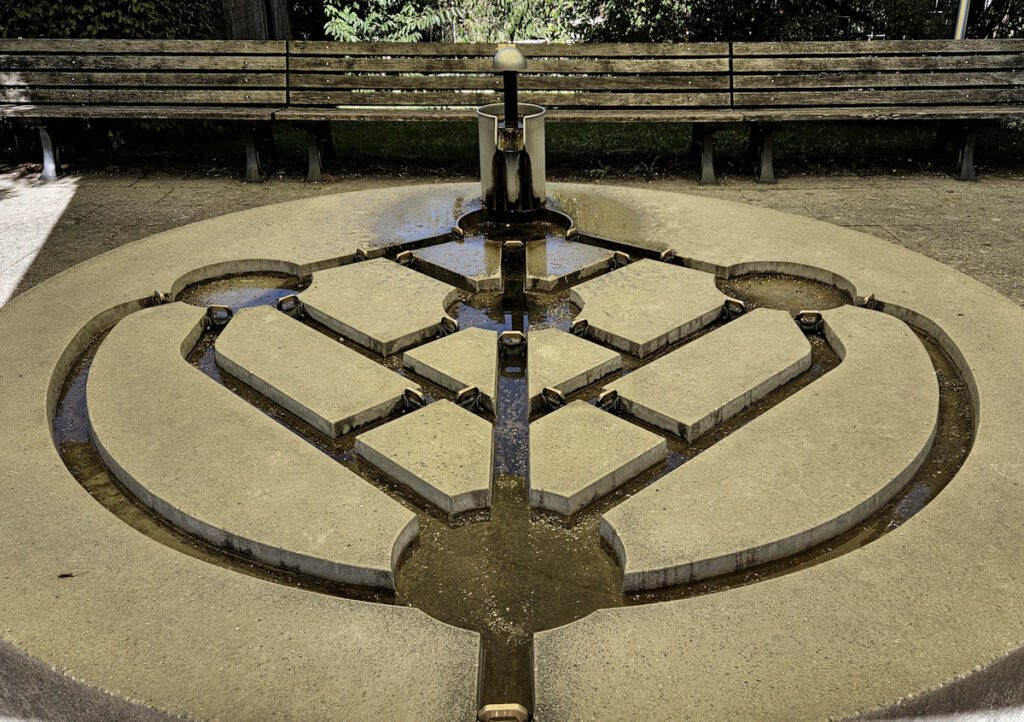Spielbrunnen