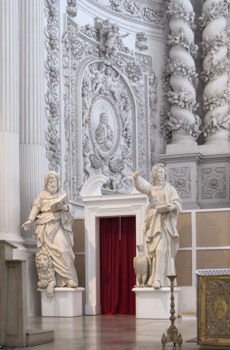 theatinerkirche-bei-uns-in-m-nchen