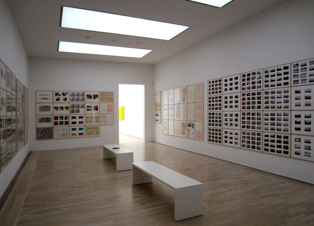 Ausstellung im Lenbachhaus München: Gerhard Richter: Atlas CLICK REFRESH