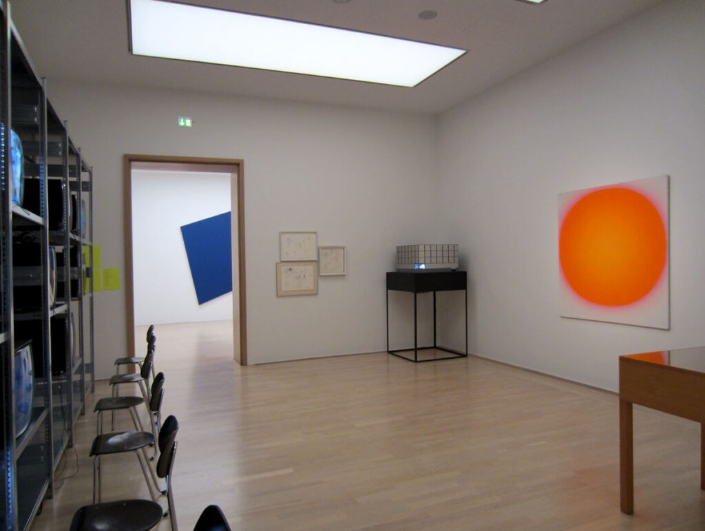 Ausstellung im Lenbachhaus München: Ellsworth Kelly CLICK REFRESH