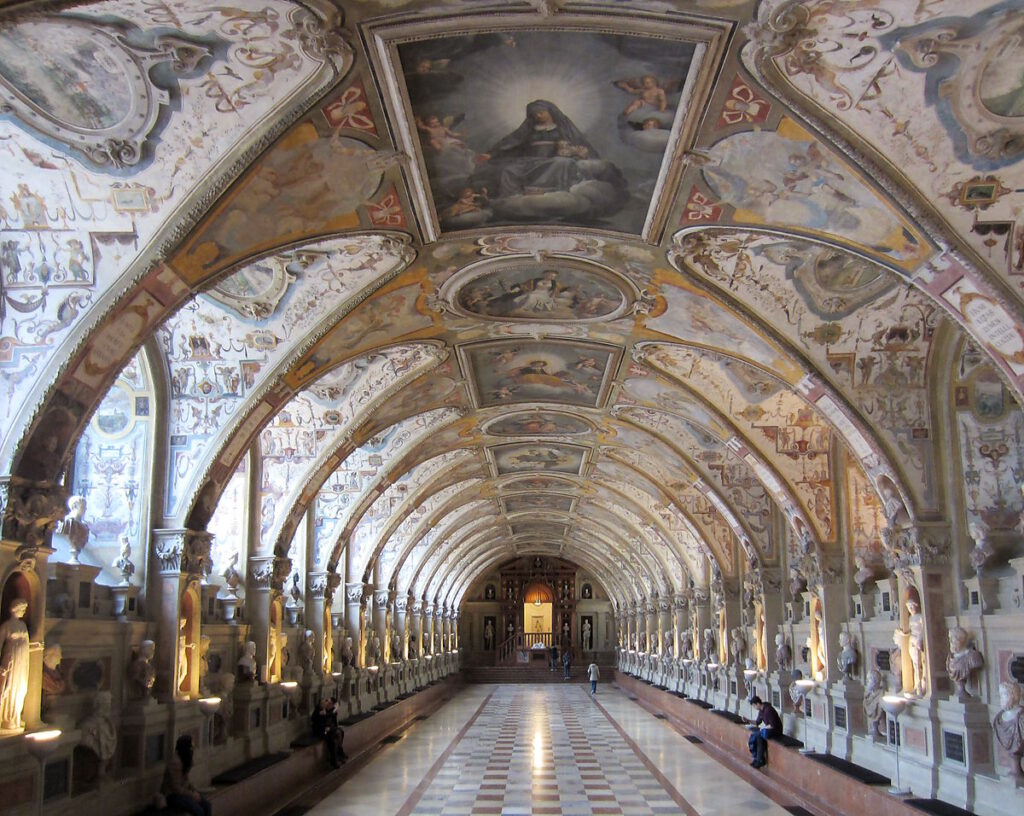 Antiquarium der Münchner Residenz