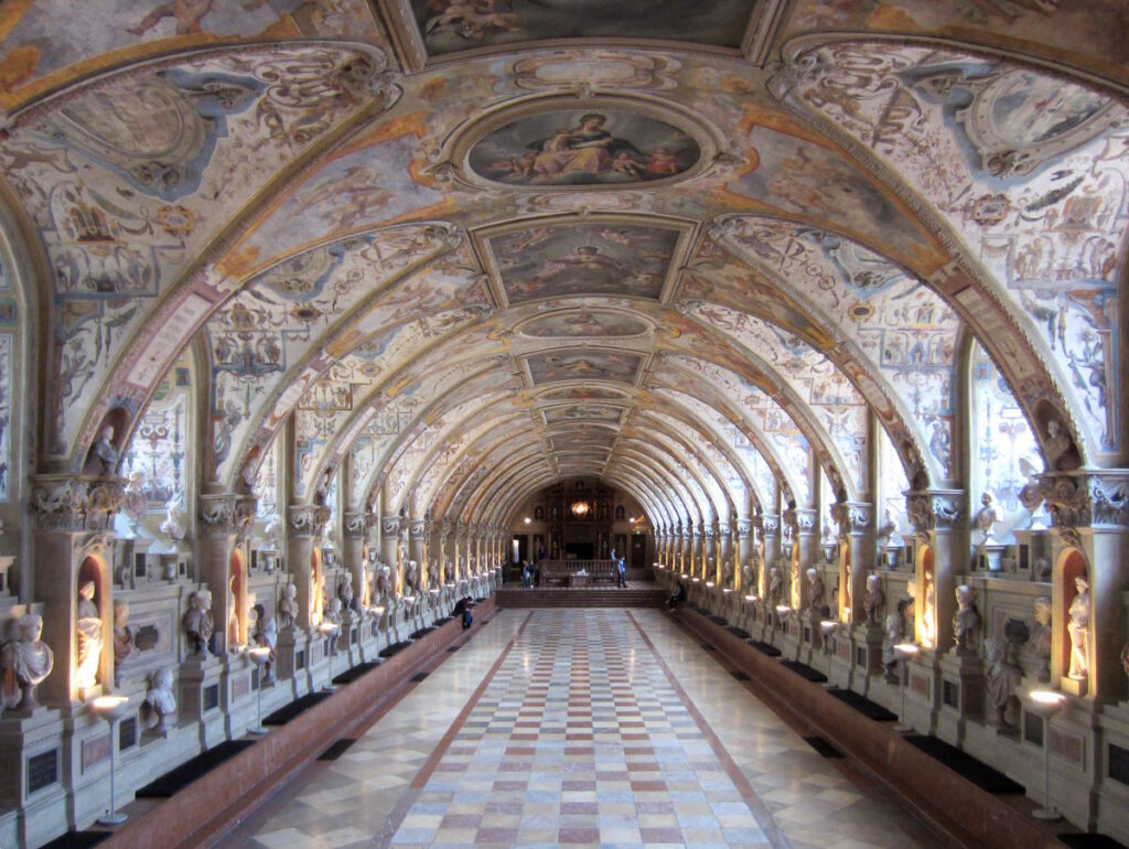 Antiquarium der Münchner Residenz