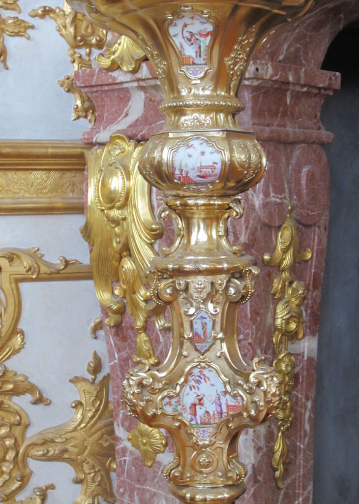 Spiegel- und Porzellankabinett
