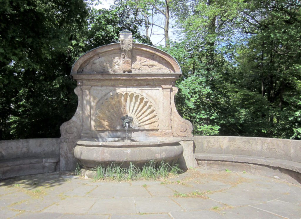 Bürgermeister-Erhardt-Brunnen