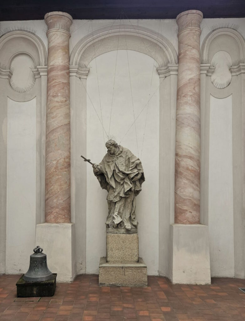 Asamhaus: hl. Nepomuk