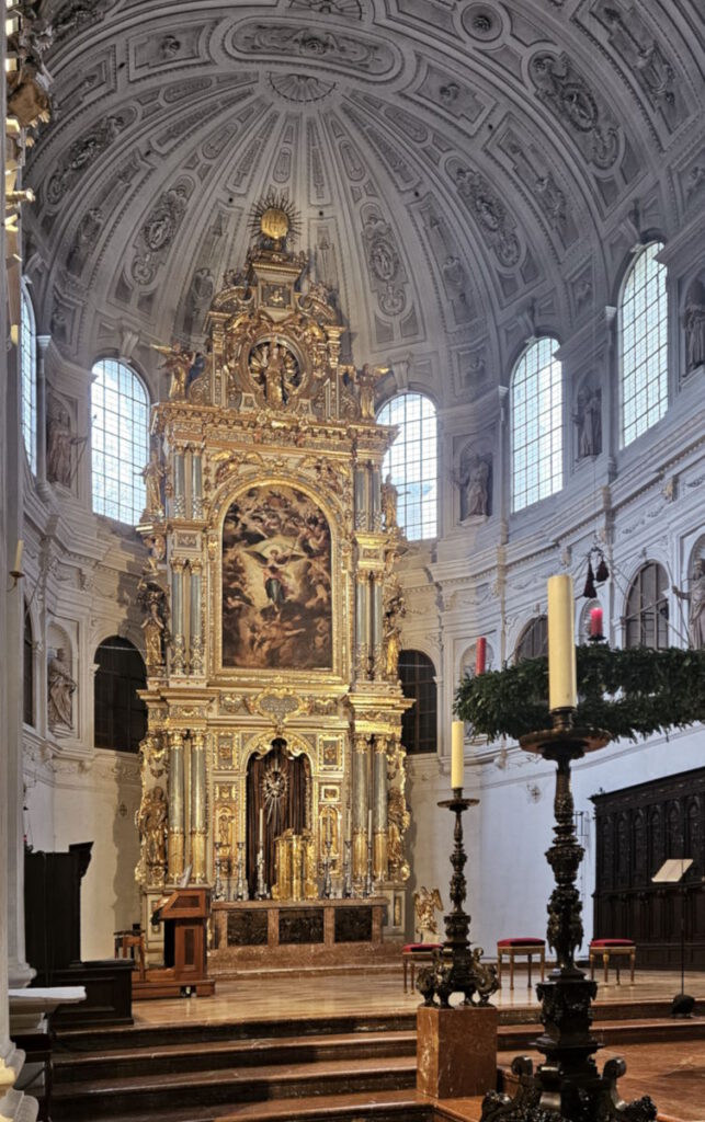 St. Michael: Hauptaltar