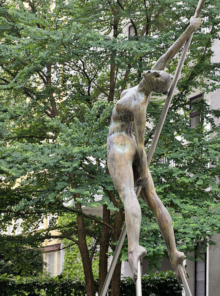 Brunnen im Innenhof Promenadeplatz 12