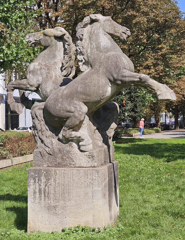 Franz Mikorey: Springende Pferde