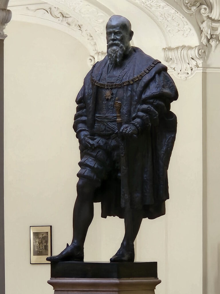 Statue Prinzregent Luitpold