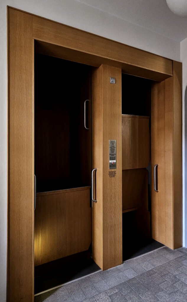 Anger-Palais Paternoster