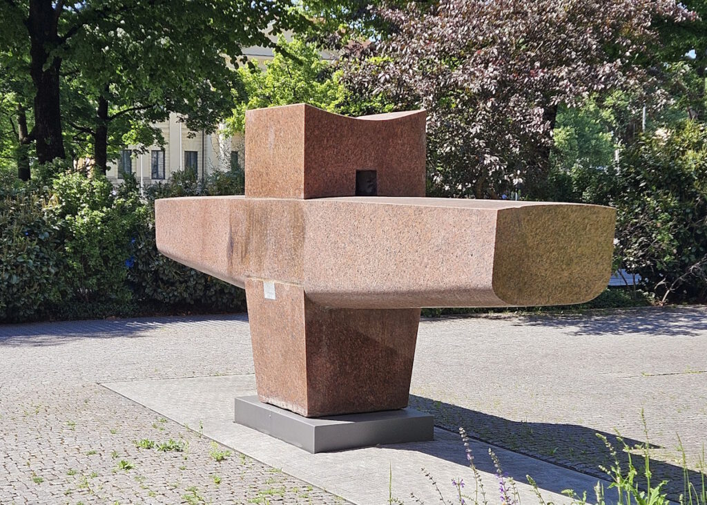 Georg Brenninger Leuchter-Brunnen