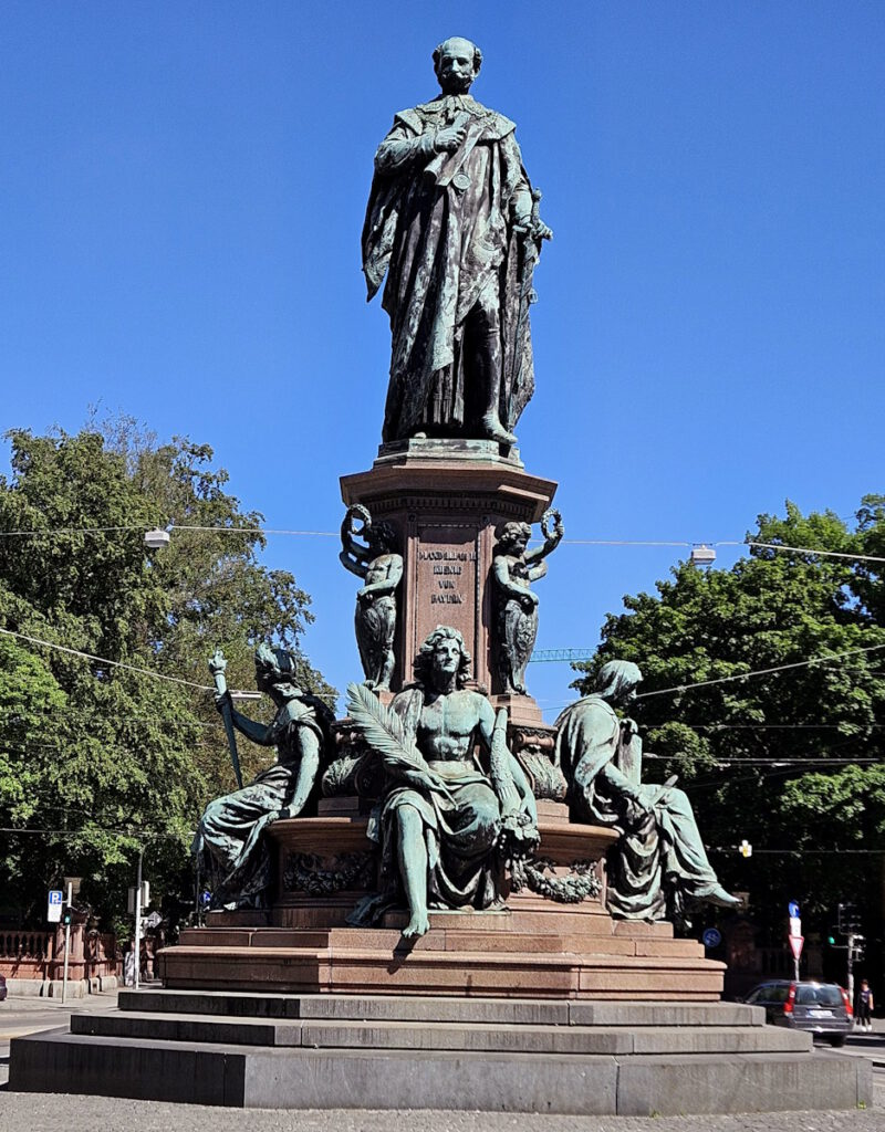 Max-II-Denkmal