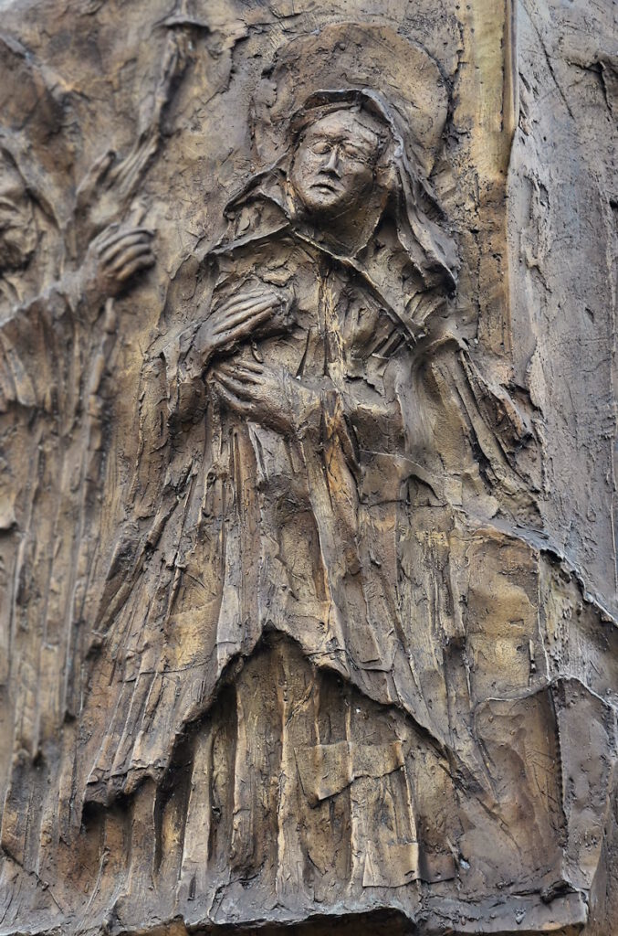 Max Faller Bronzesäule St. Klara