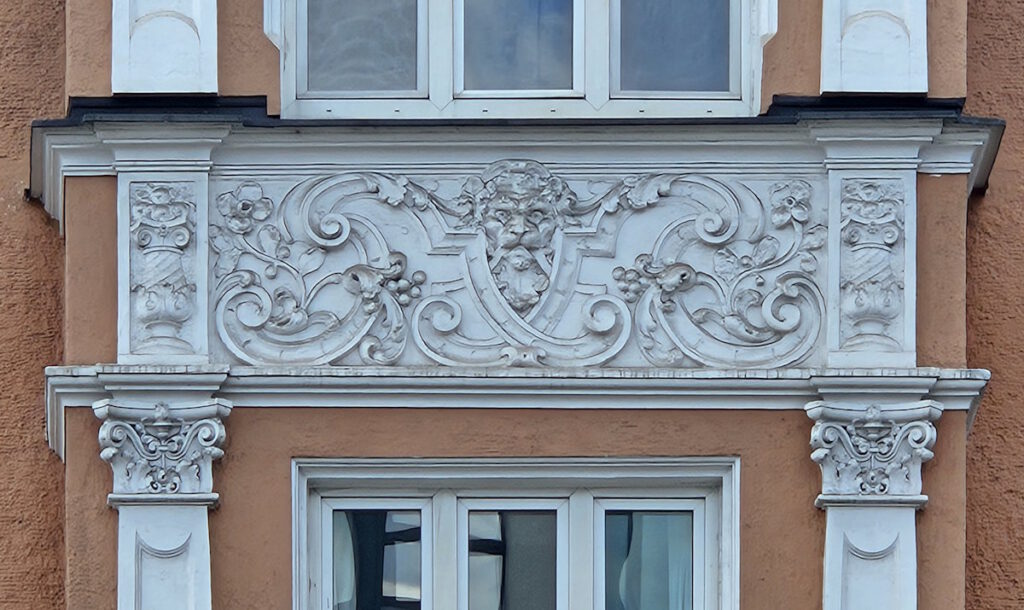 Rosenheimer Straße 44
