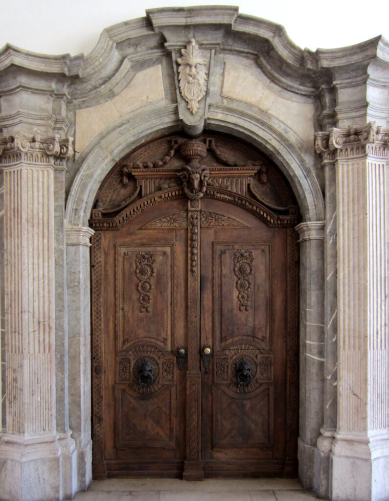 Portal aus dem Tattenbach-Palais PRESS REFRESH