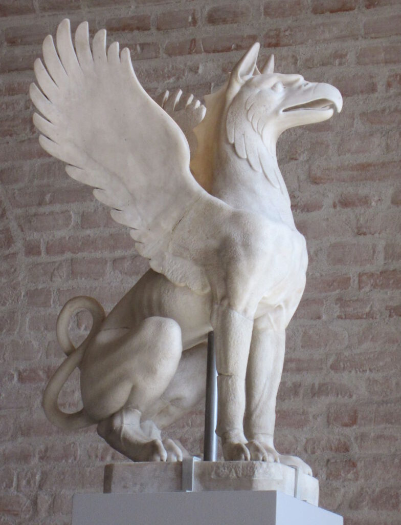 Sphinx aus dem Aphaiatempel CLICK REFRESH