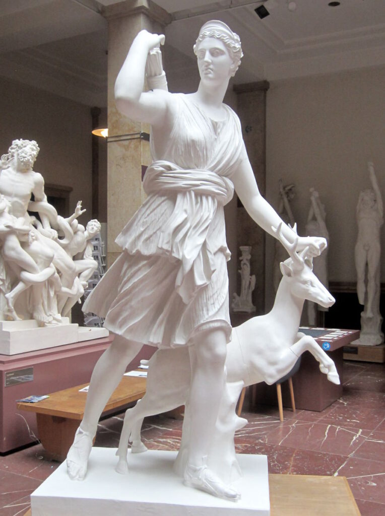 Abgüsse Klassischer Bildwerke: Artemis von Versailles