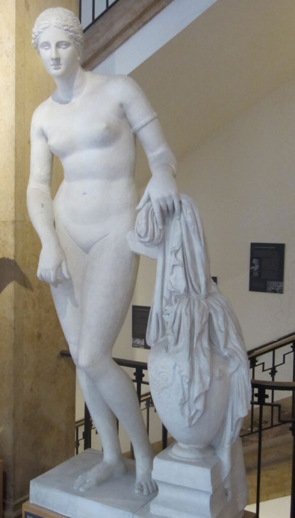 Abgüsse Klassischer Bildwerke: Aphrodite von Knidos