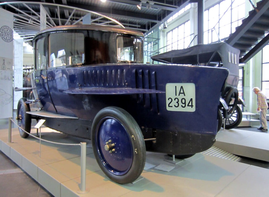 Rumpler Tropfenwagen CLICK REFRESH