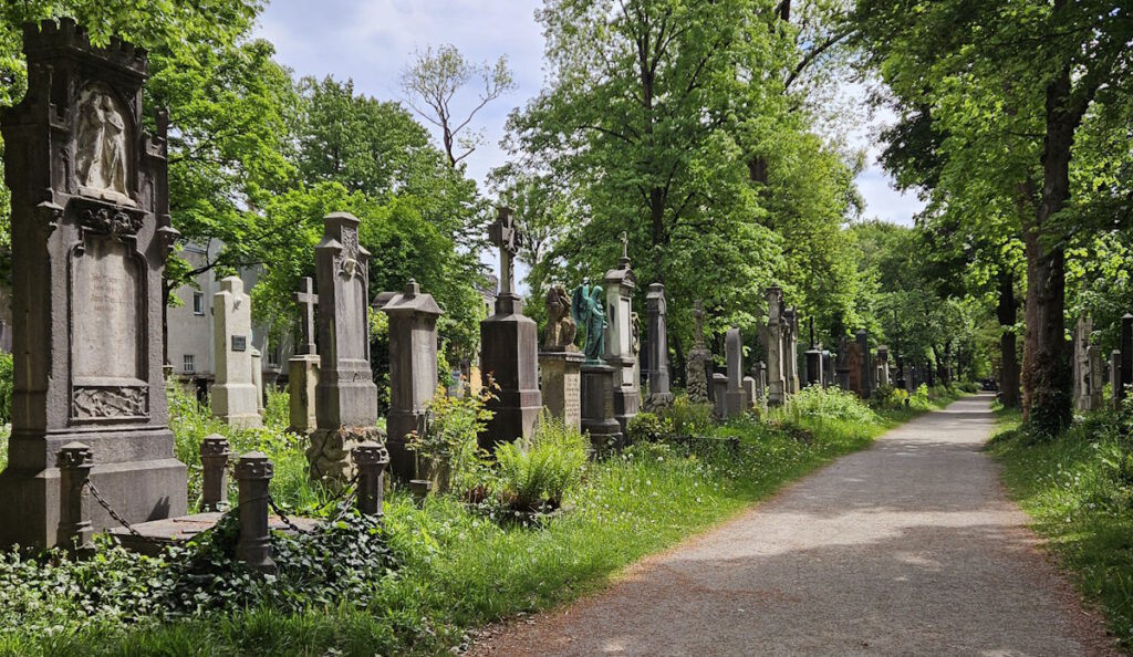 Alter Südfriedhof München