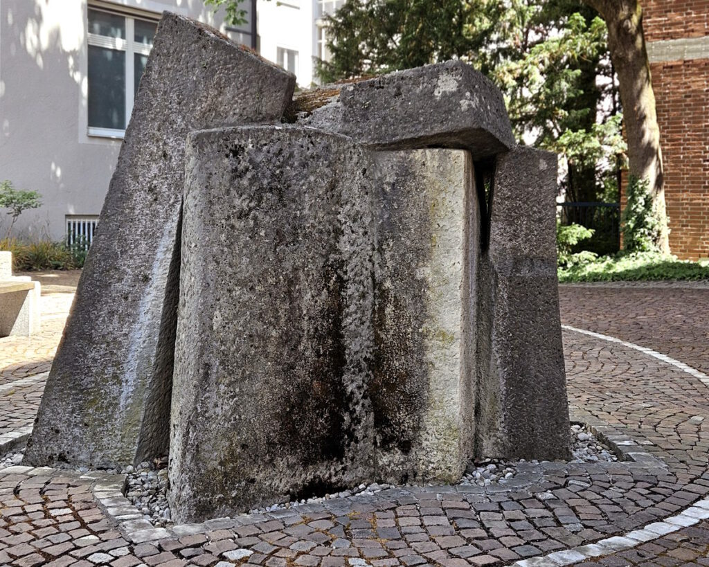 Marie Luise Wilckens Brunnen Loristraße 6