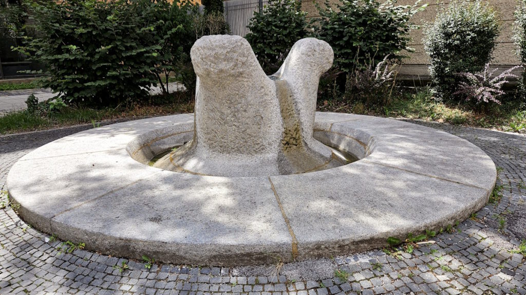 Josef Gollwitzer Brunnen Max von Pettenkofer-Institut