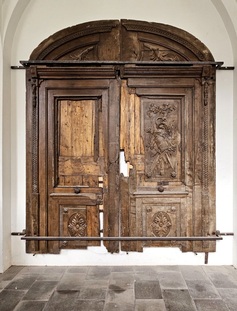 Kunstakademie München Eingangstür der Aula