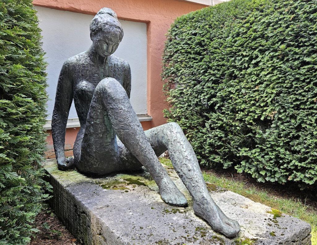 Ruth Speidel Große Sinnende