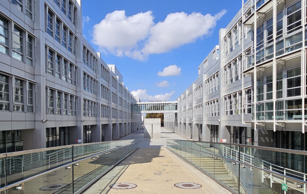 Kurt-Haertel-Passage