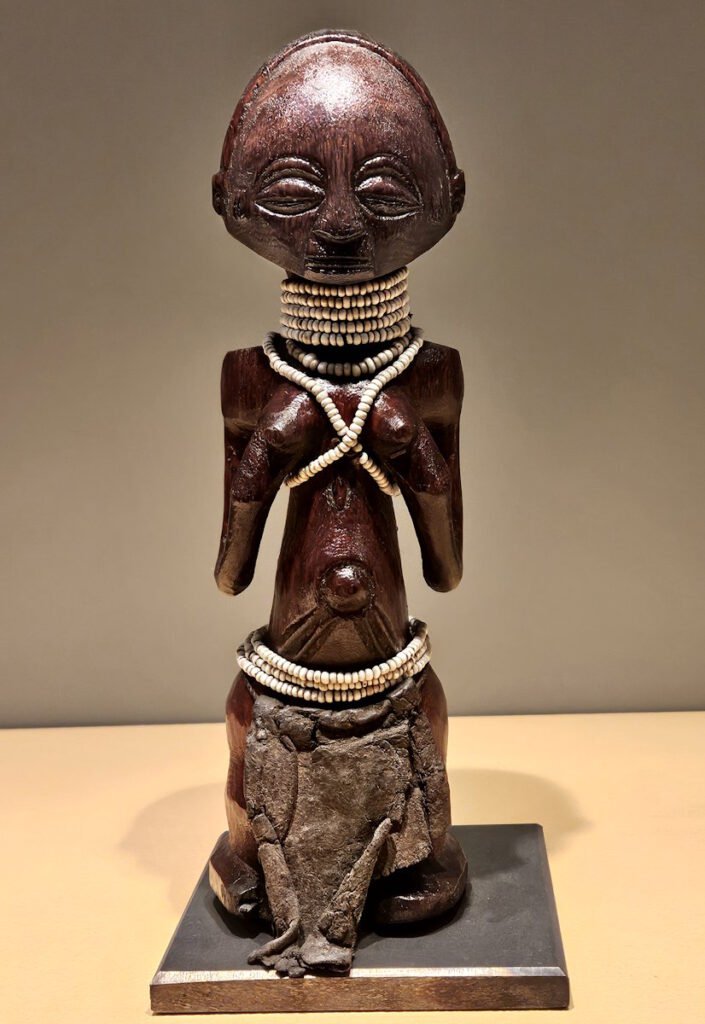 Figur aus der Luba-Hemba-Region