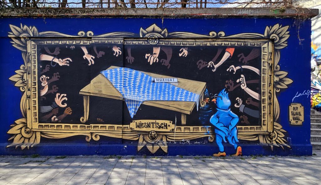 Wiesn-Wand Tumblingerstraße