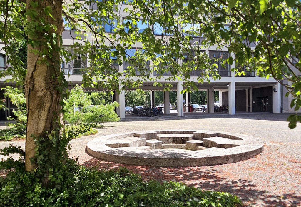 Brunnen von Fritz Koenig Deutsches Patentamt