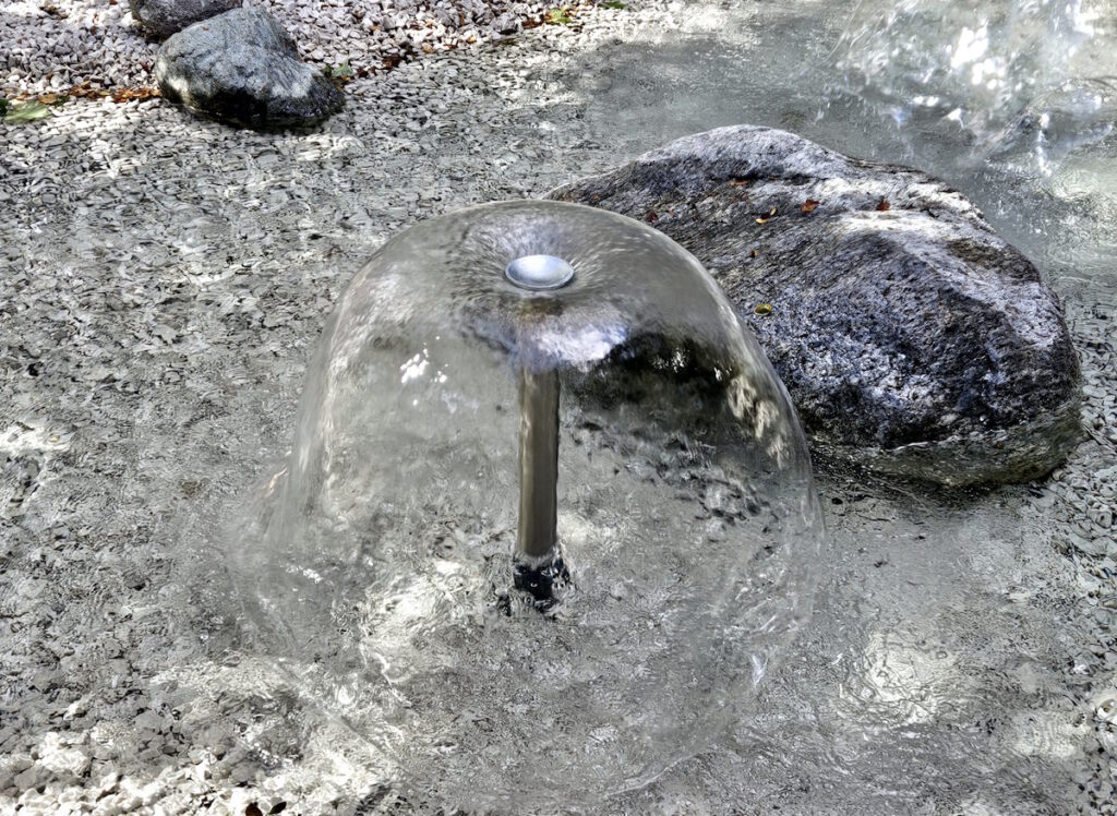 Brunnen Bernhard-Wicki-Straße 3