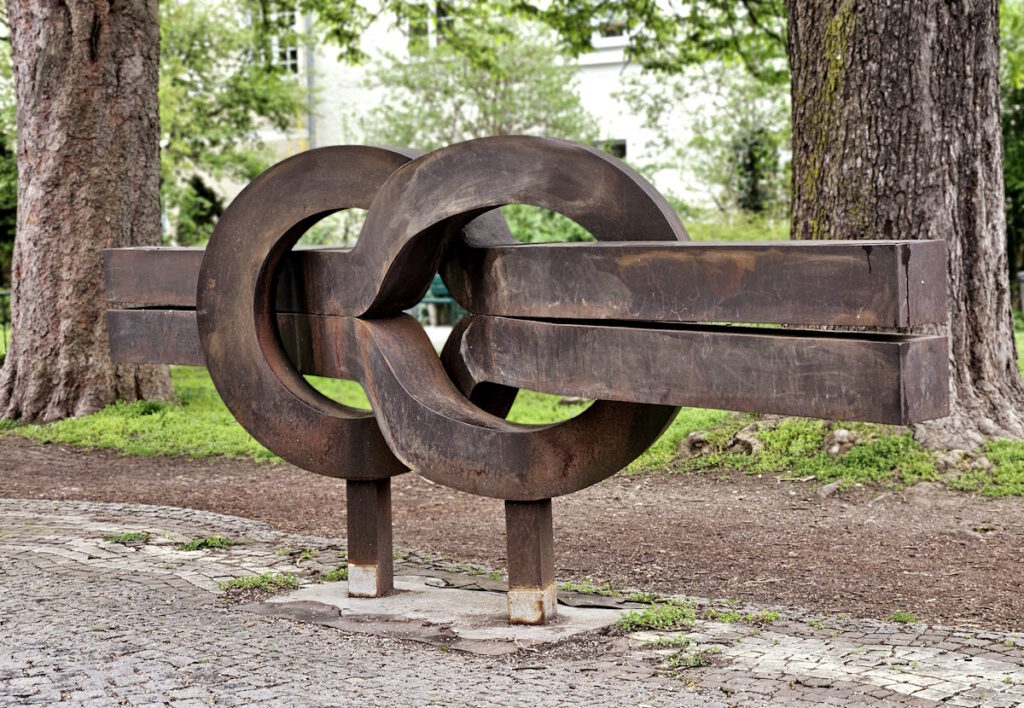 Alfred de Vivanco-Luyken: Der Knoten