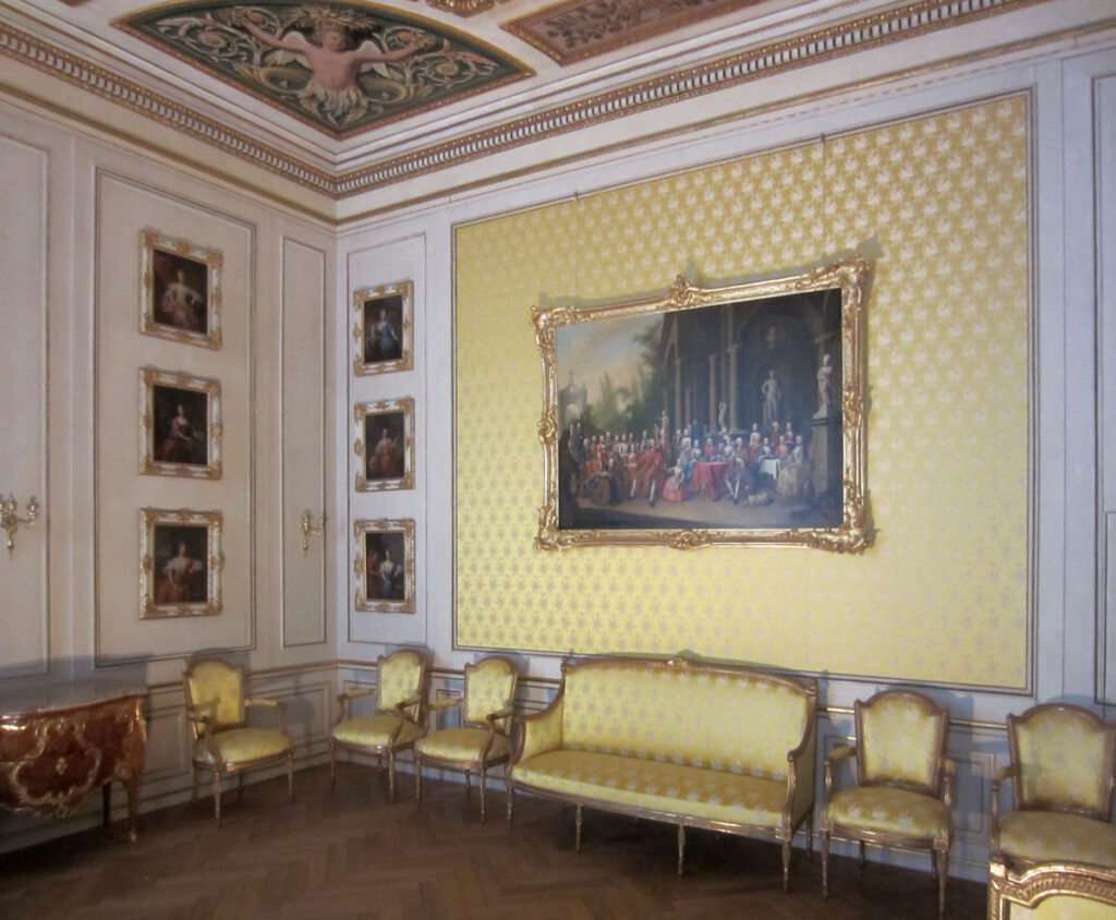 Nymphenburg: Schlossmuseum PRESS REFRESH