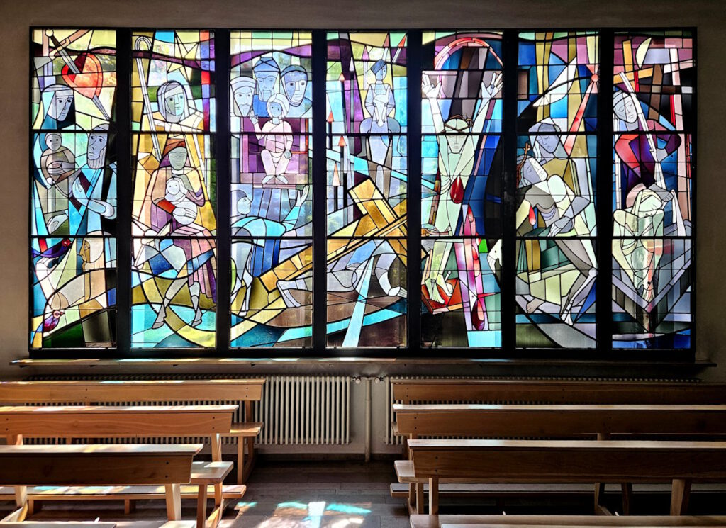 Ernst Weiers: Kirchenfenster in St. Lantpert, Milbertshofen