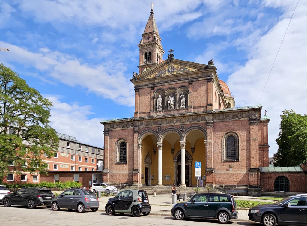 Kirche St. Ursula in Schwabing