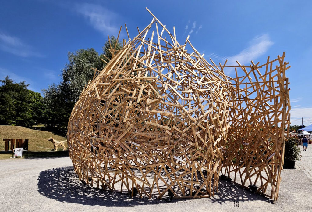Tollwood Martin Steinert Wooden Cloud