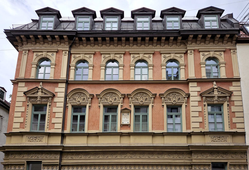 Schwanthalerstraße 144