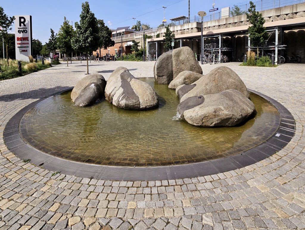 Brunnen Neuperlach-Süd