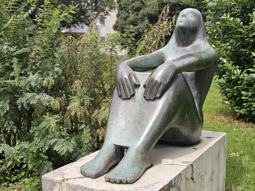 Joachim Berthold: Die Sitzende