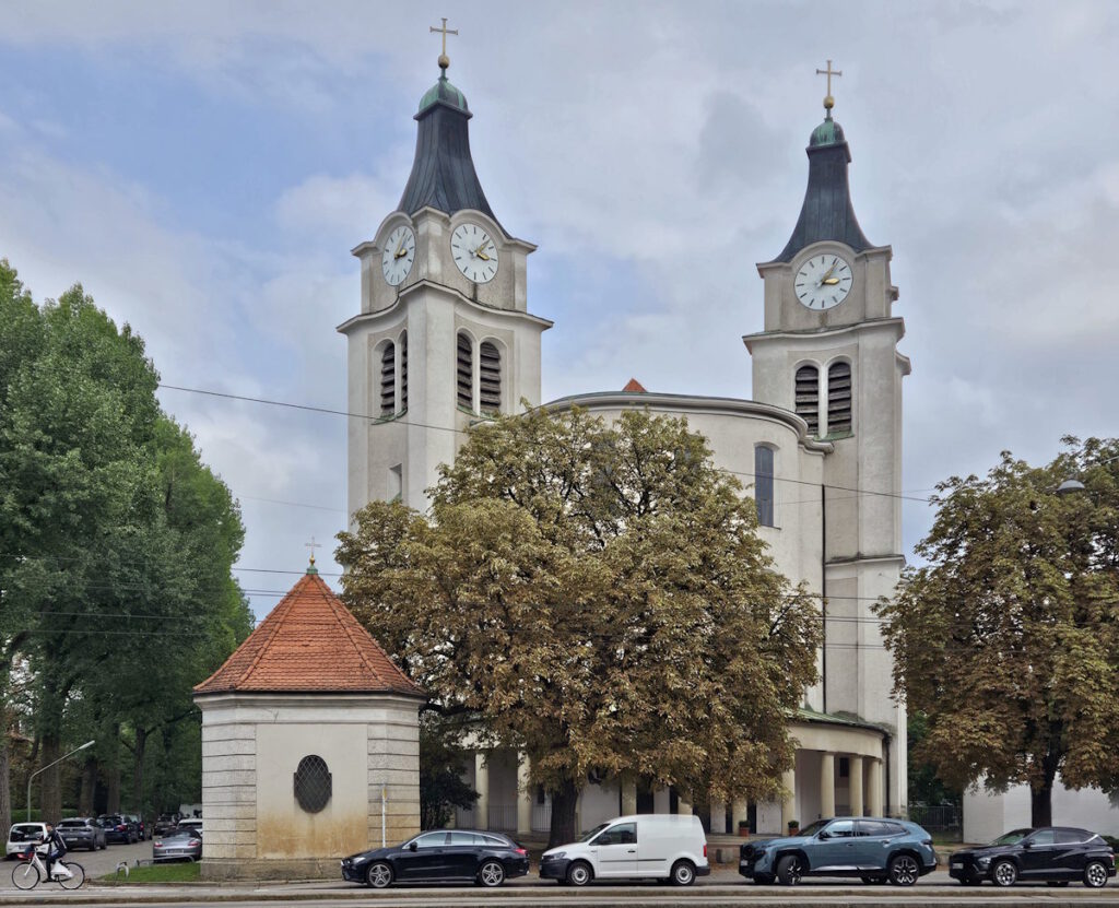 Christkönig-Kirche in Nymphenburg