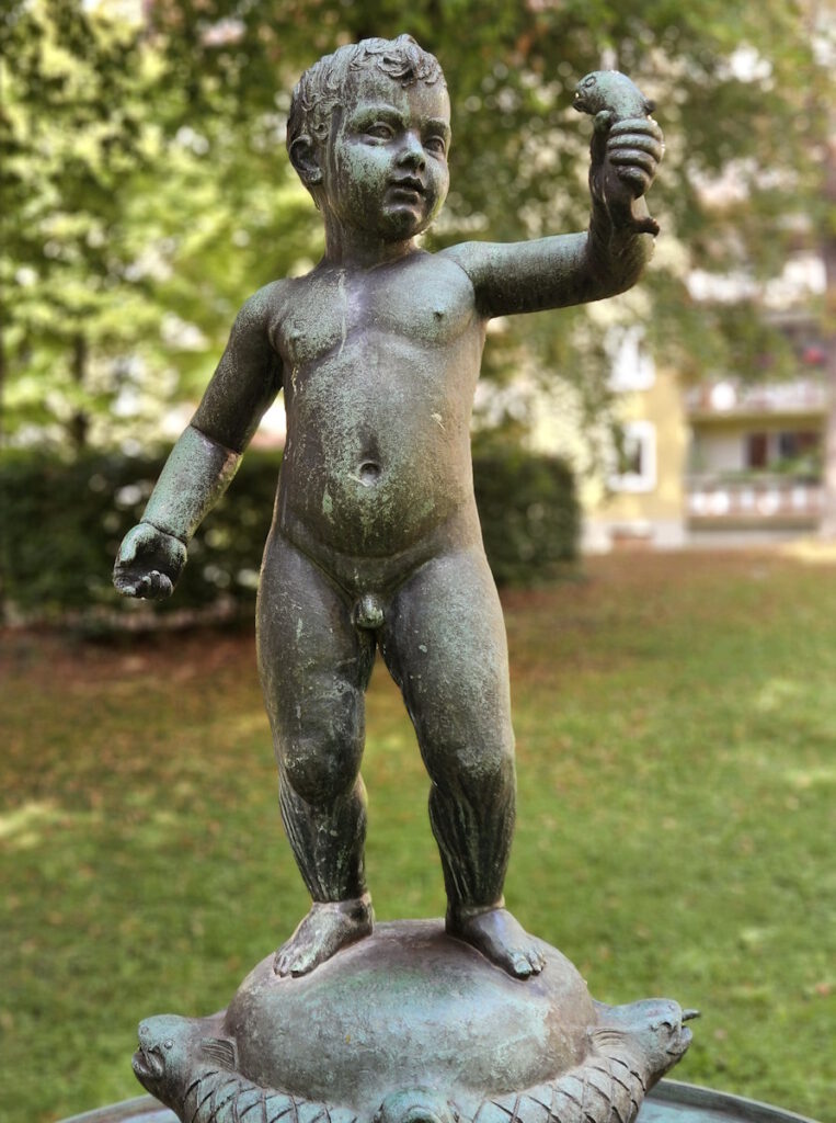 Fischerbuberl-Brunnen Alemannenstraße