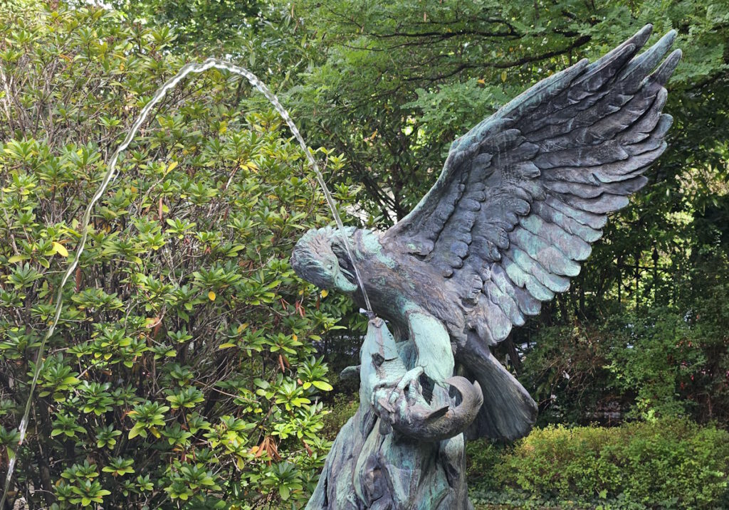 Adlerbrunnen Renatastraße
