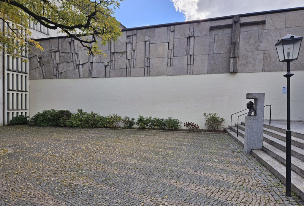 Katholische Akademie Blasius Gerg Vom Chaos zur Ordnung