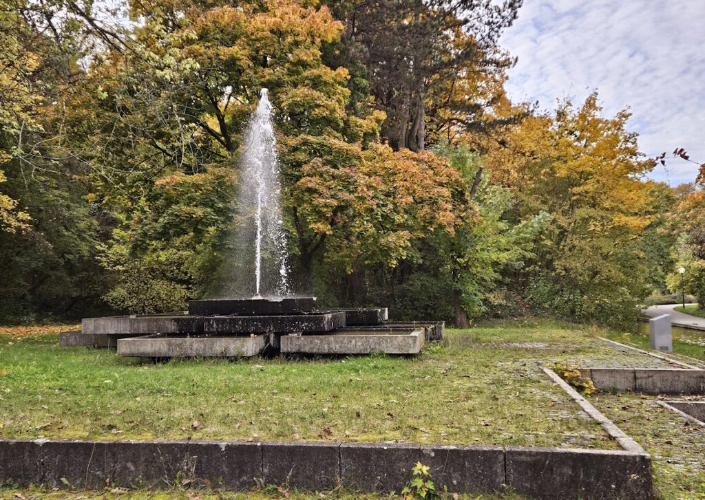 Fontäne im Olympiadorf München