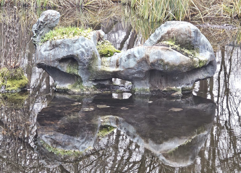 Toni Stadler: Große Liegende Ägäis