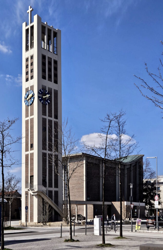 Kirche St. Thomas Morus in Obersendling