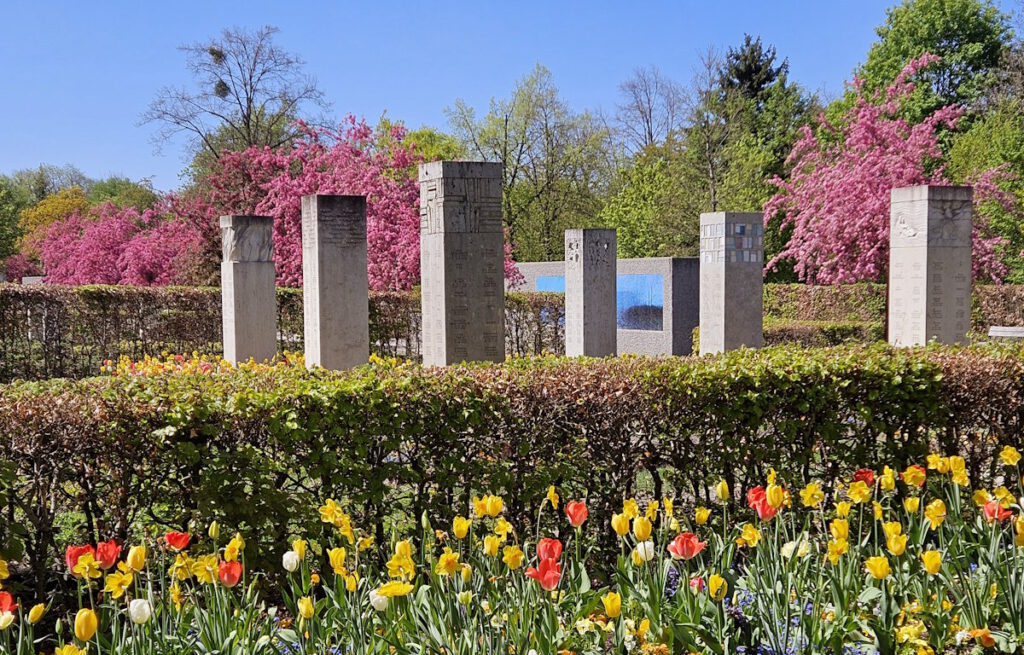 Westfriedhof München Mosaikgärten